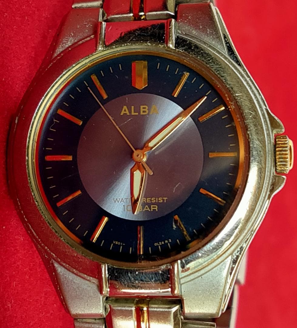 ALBA ALBA V501-0DR0 Quartz Analog Bracelet Watch