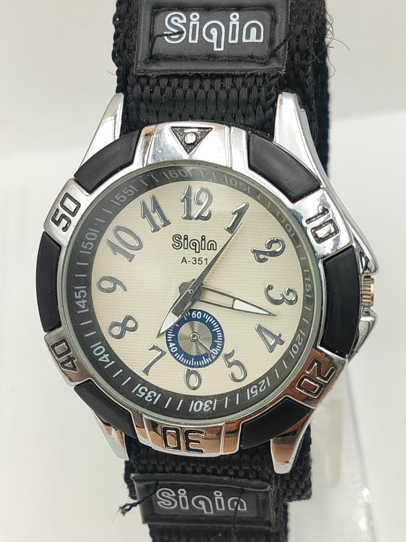 Siqin Siqin A-351 Men's Quartz Canvas Strap Watch