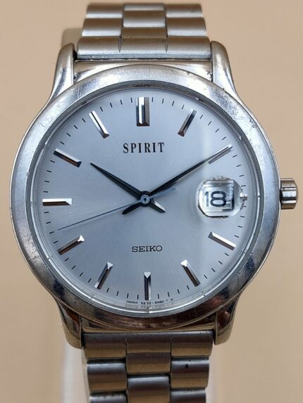 Pre-owned SEIKO SPIRIT 5E32-5A40 A0 Date Analog Quartz Wristwatch For Men