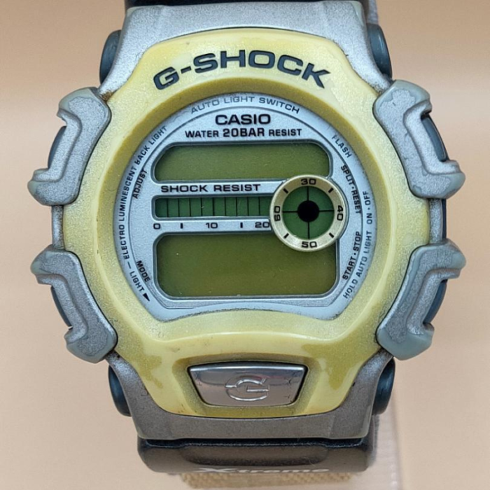 CASIO G-Shock DW-004